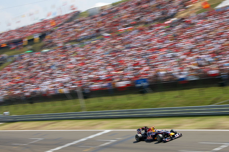 Sebastian Vettel, Red Bull Racing, still in the lead of the race