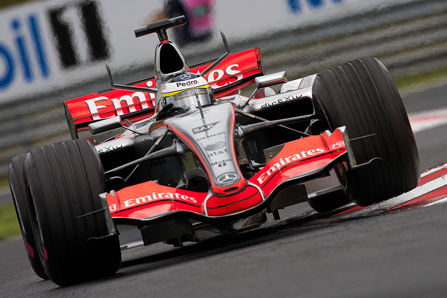 Pedro de la Rosa, McLaren Mercedes, now sitting safely in Montoya¥s saddle