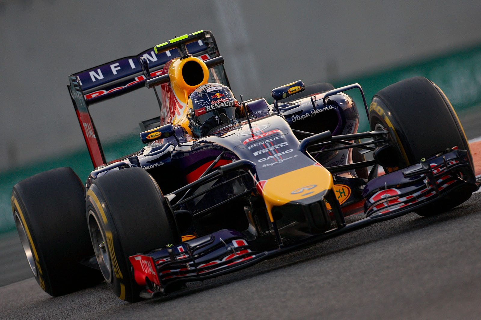 Daniel Ricciardo, Red Bull-Renault