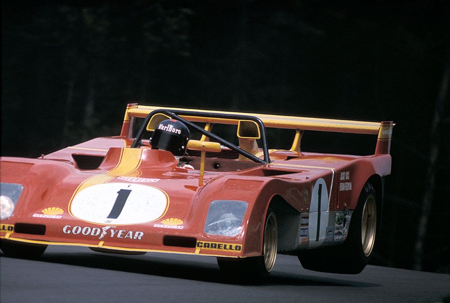 Jacky Ickx jumps with the Ferrari 312 PB #0888