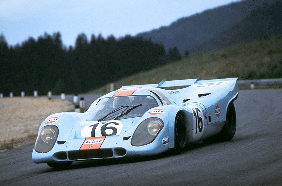 Pedro Rodriguez (MEX) and Richard Attwood (GB) on the winning Porsche 917K #034/013 entered by J. W. Automotive Engineering
