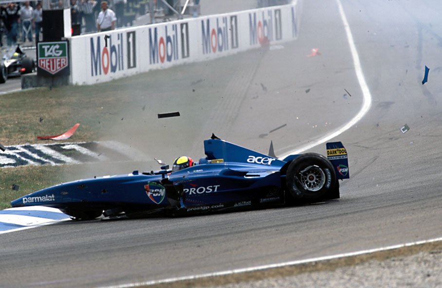 Burtis crash at the start