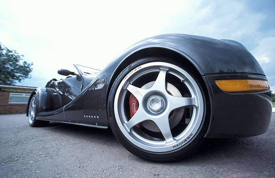 Morgan Aero 8, 2001