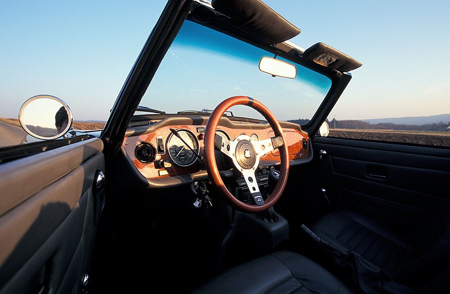 Triumph TR6
