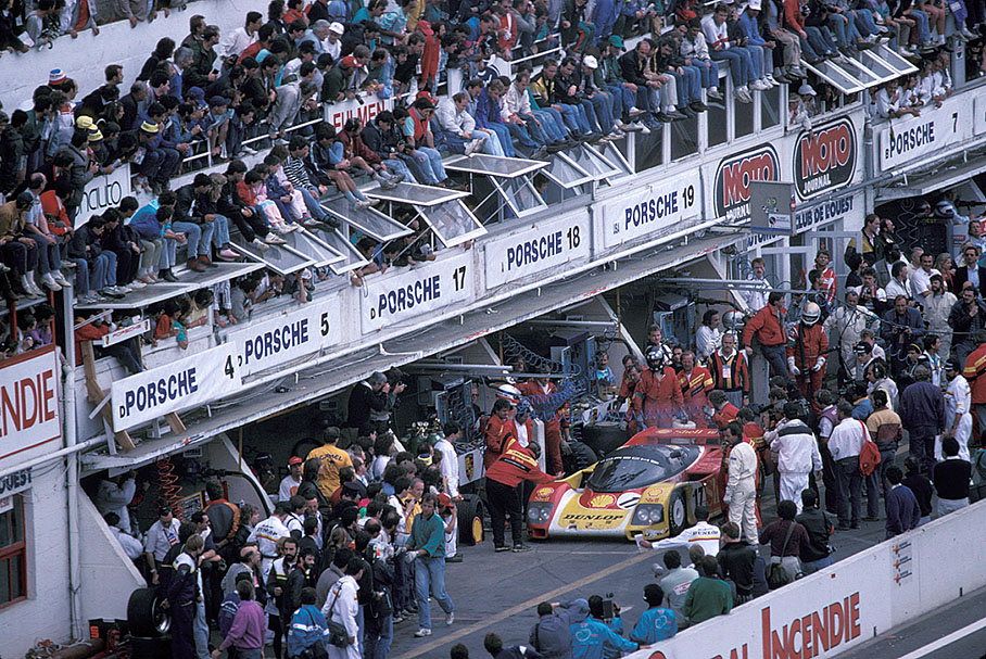 Le Mans 24h 1988, Porsche 962C (# 17 H.-J. Stuck, Klaus Ludwig, Derek Bell)