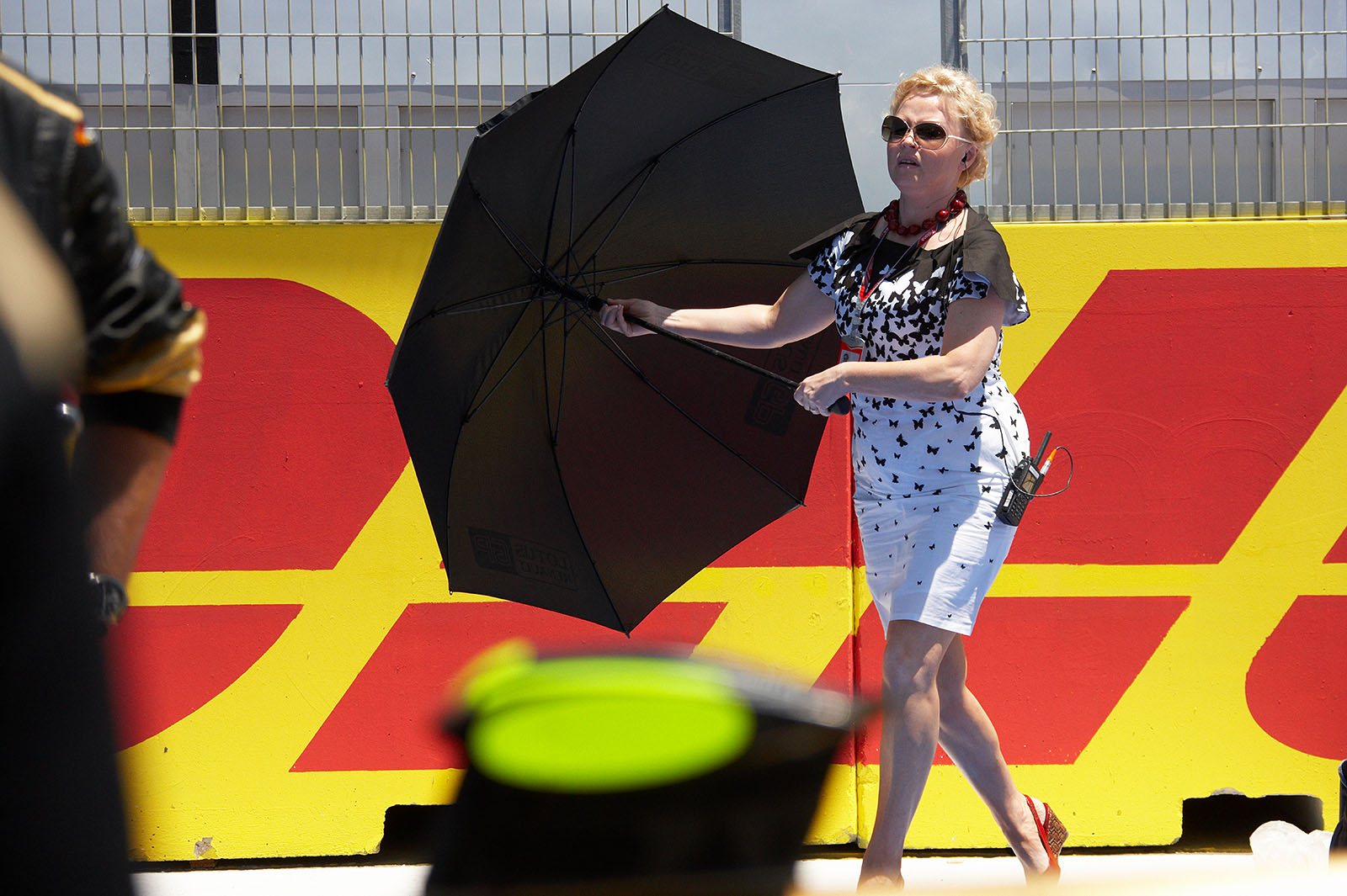 Vitaly Petrov's manager Oksana Kossatschenko on the grid