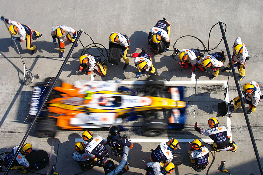 Heikki Kovalainen's second pit stop in lap 39
