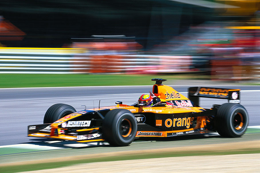 Arrows driver Enrique Bernoldi