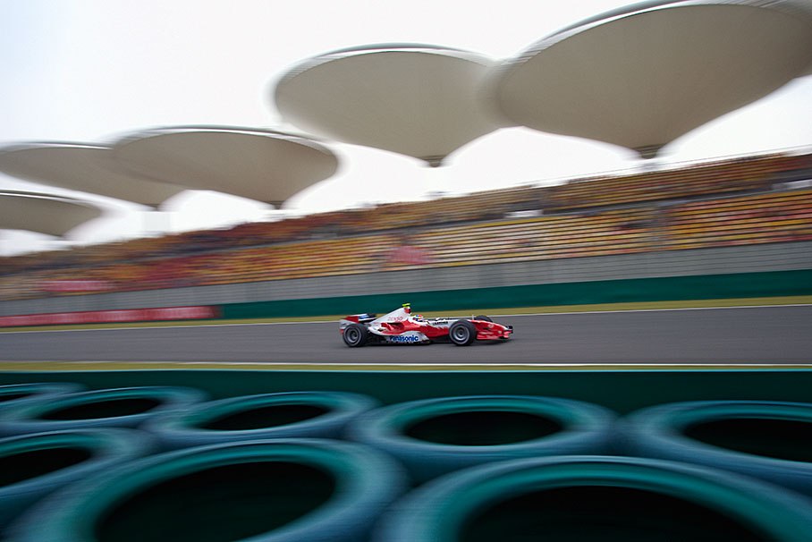 Ricardo Zonta on the main straight