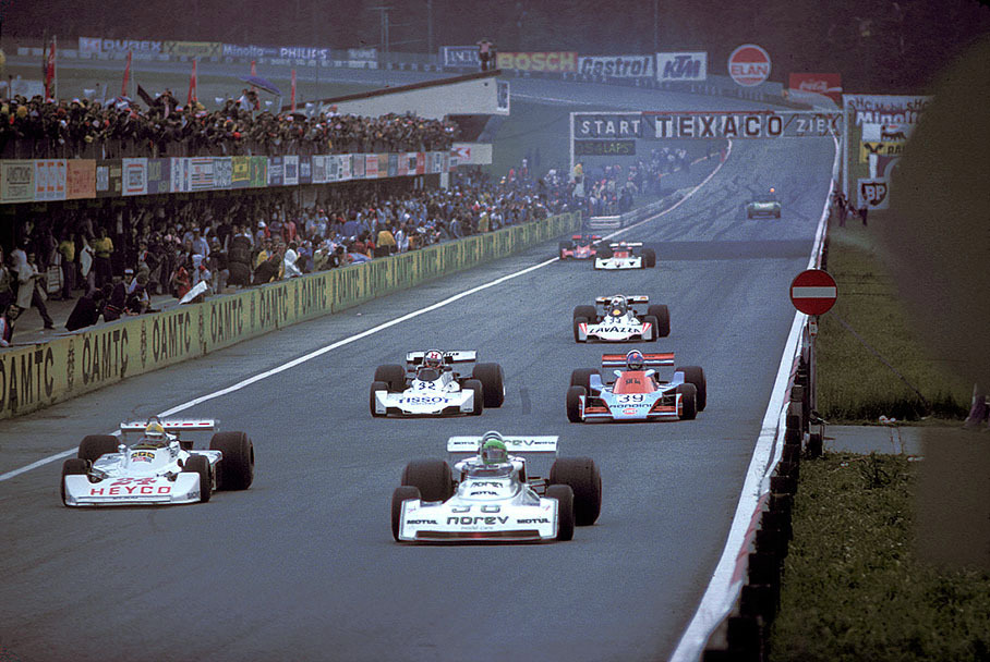 Alessandro Pesenti-Rossi in his Gulf Rondini entered Tyrrell-Cosworth 007