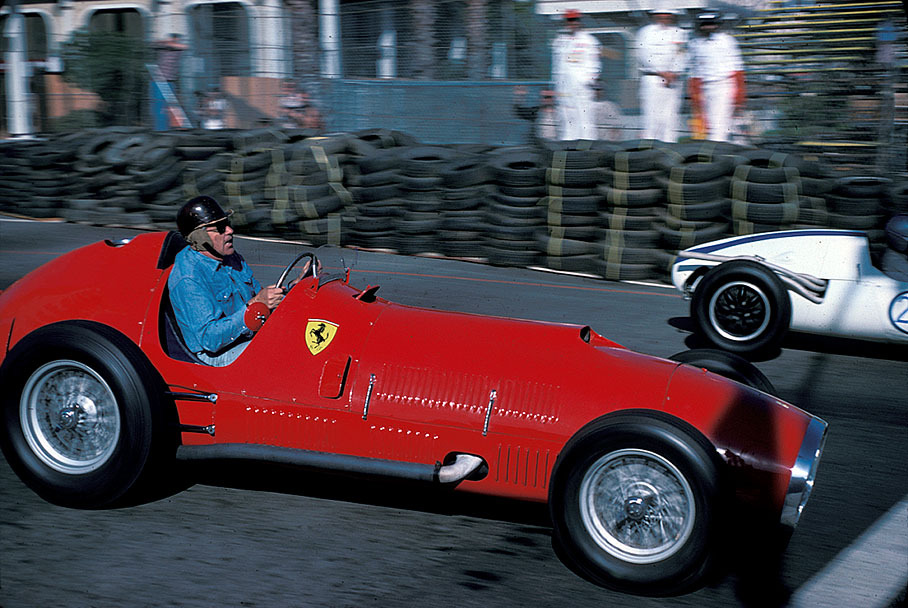 Carrol Shelby aviates the mother of all historic Formula One Ferrari race cars, Jose Froilan Gonzalez's historic 1951 Ferrari 375.