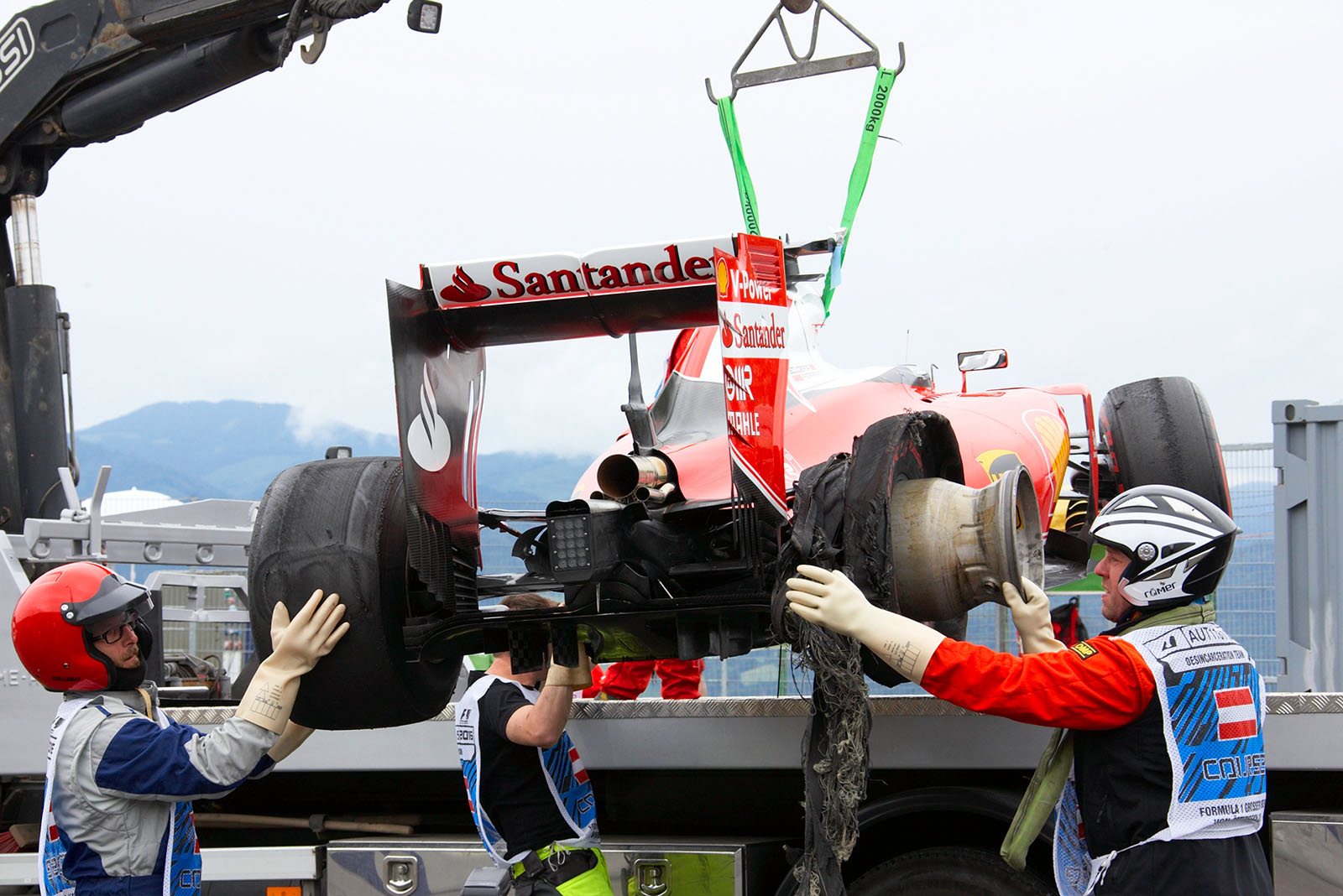 Vettel's Ferrari had a right rear tyre failure on the start/finish straight on lap 27 out of 71, Spielberg, Austrian Grand Prix, 2016