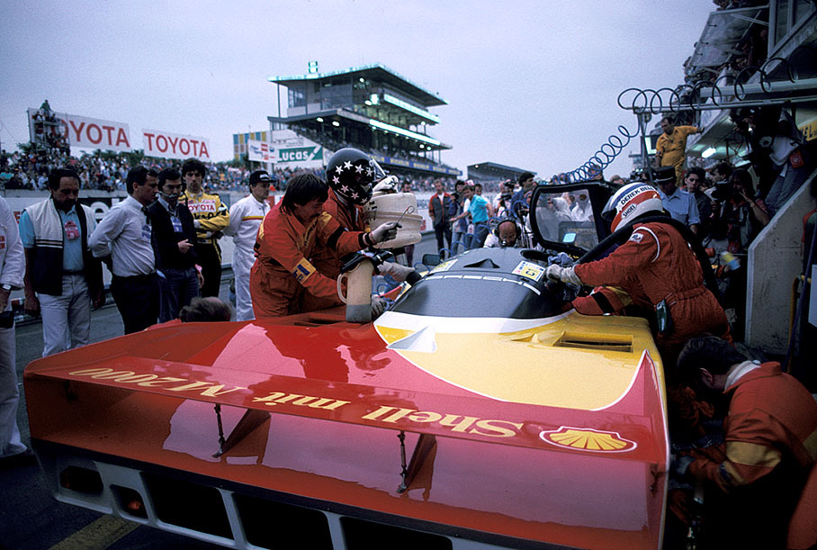 Le Mans 24h 1988, Porsche 962C (# 17 H.-J. Stuck, Klaus Ludwig, Derek Bell)