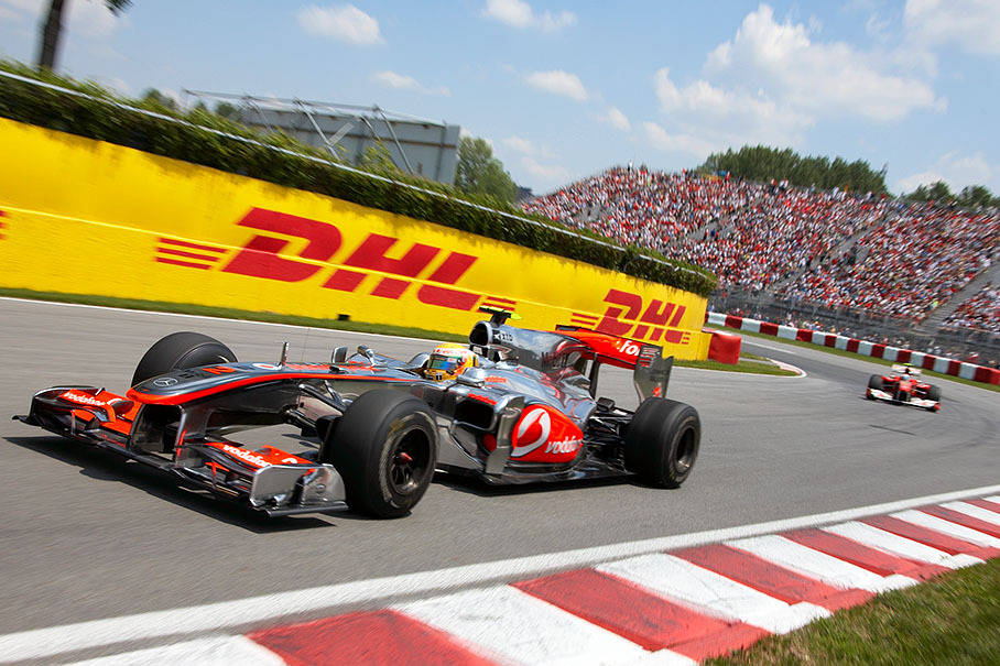 Lewis Hamilton, McLaren Mercedes, in front of Alonso