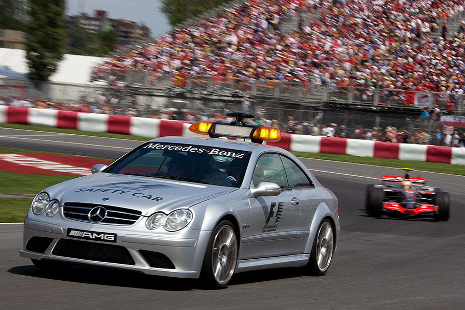 Safety car on track, Hamilton behind