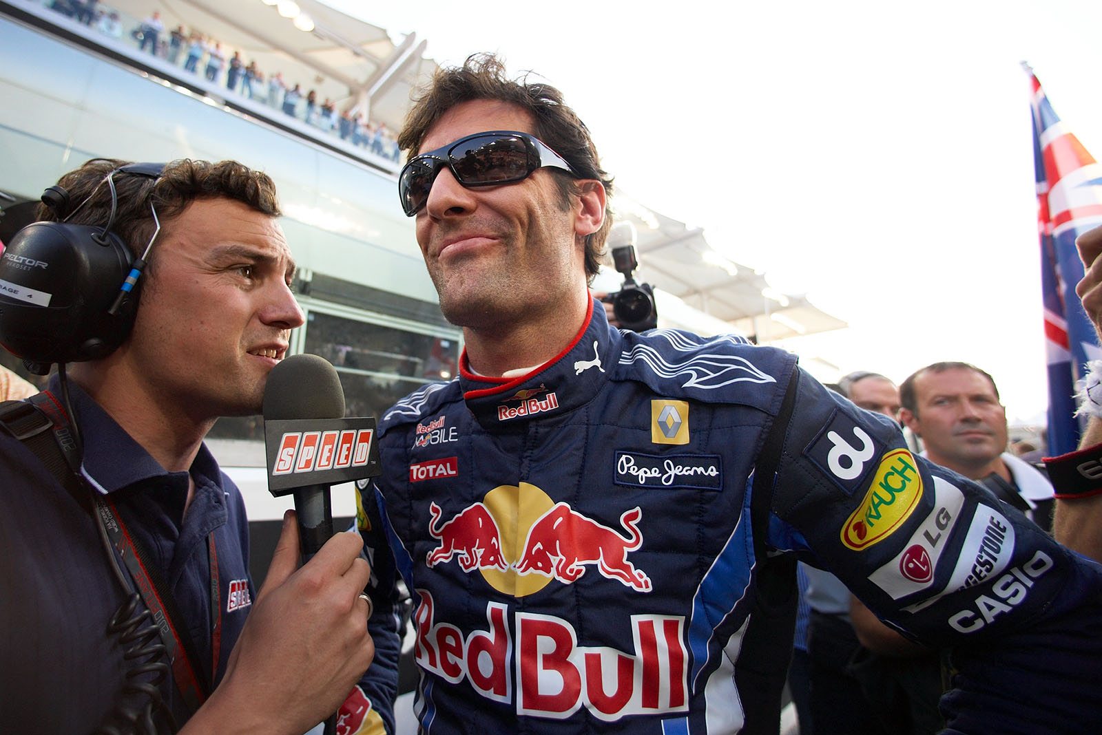 Championship contender Mark Webber, Red Bull Racing, gives an interview before the race