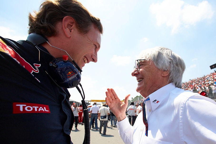 Bernie Ecclestone chats with Red Bull principal Christian Horner on the grid