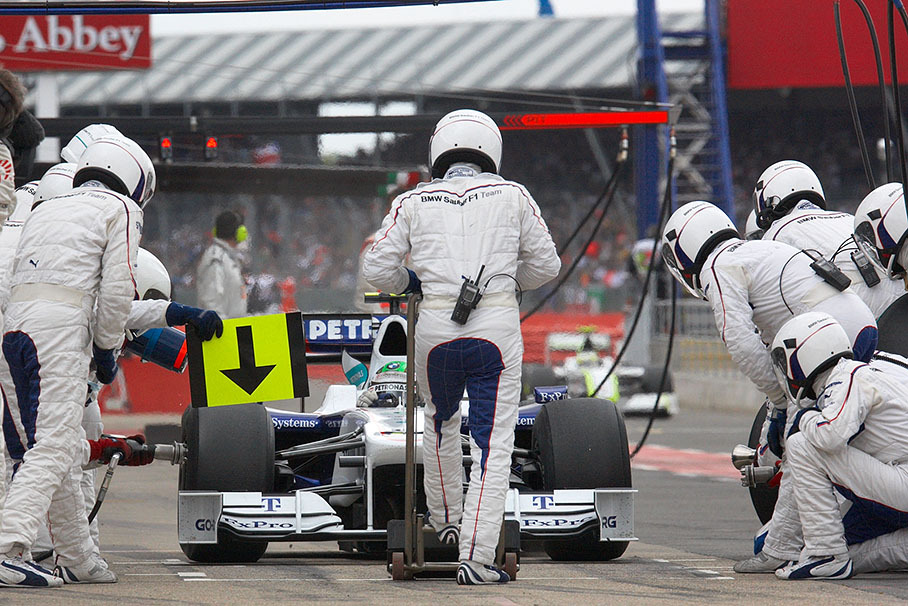Pit stop of Nick Heidfeld, BMW Sauber F1