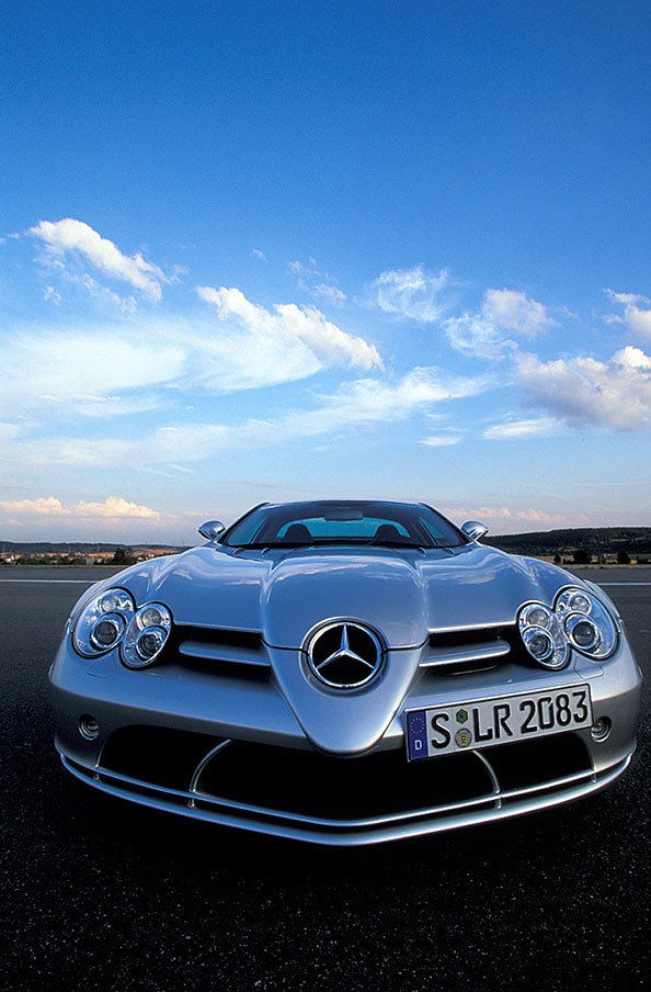 Mercedes-Benz SLR McLaren 2004