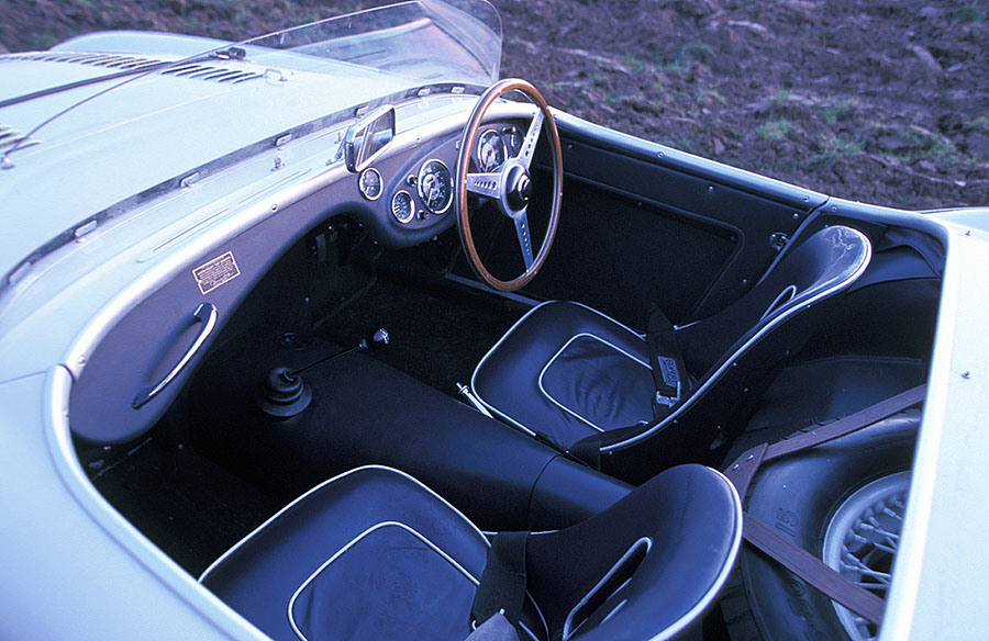 Austin-Healey 100S 1955