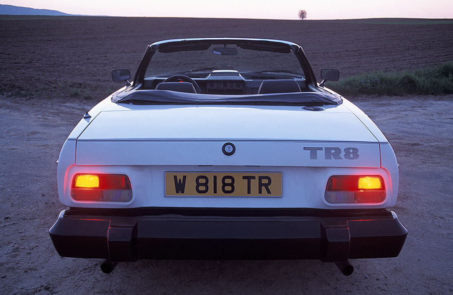 Triumph TR8