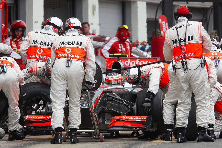 Pit stop of Heikki Kovalainen, McLaren Mercedes