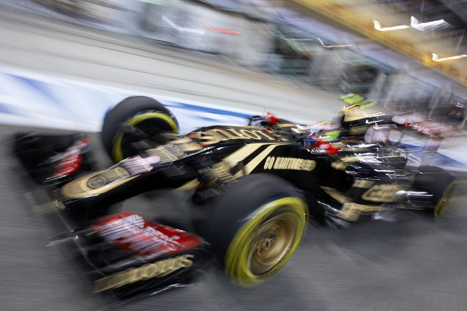 Pastor Maldonado, Lotus-Mercedes