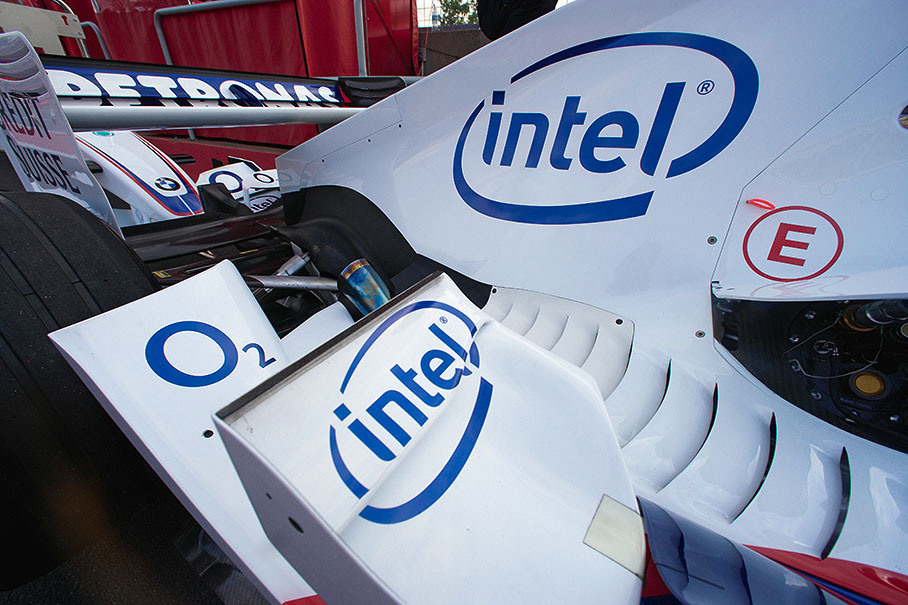 Flat view on a BMW Sauber's right rear side and exhaust