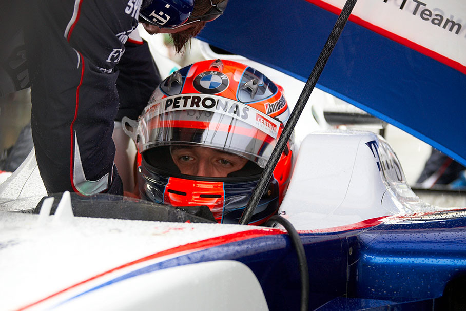 Kubica starts from pitlane