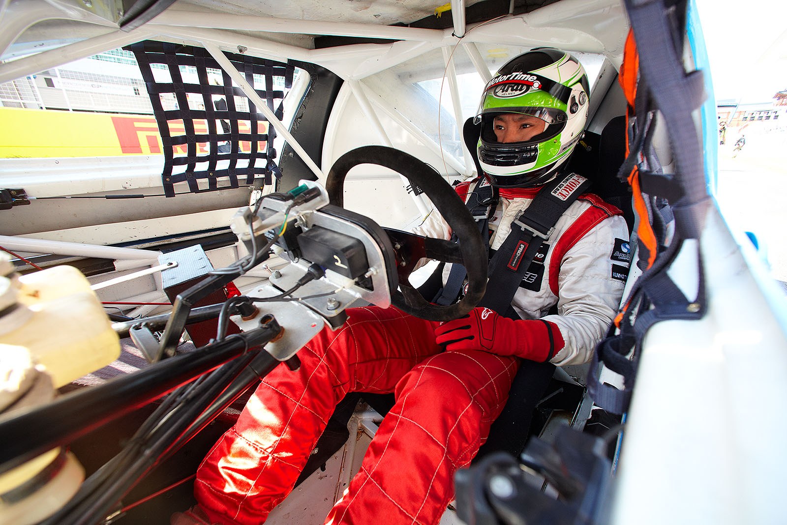 Stock car F1 support race