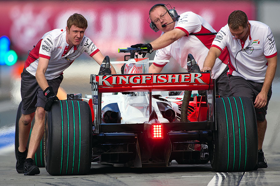 Giancarlo Fisichella ends his practice stint