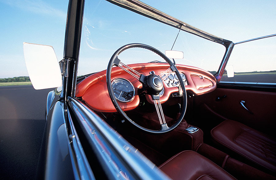 Daimler SP250 1962