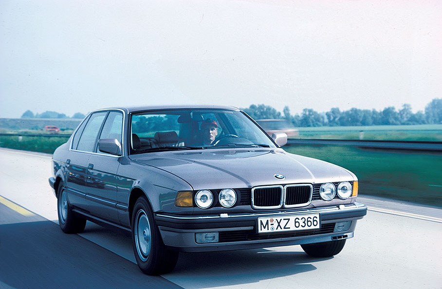 BMW 750iL (E32), 1987, driven by Niki Lauda