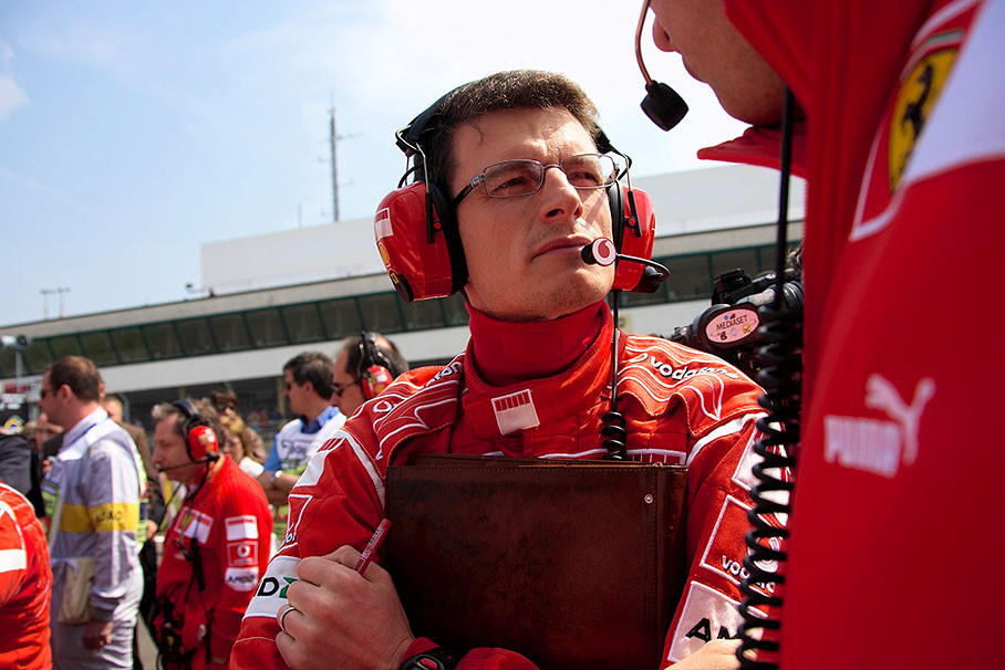 Michael Schumacher's race engineer Chris Dyer