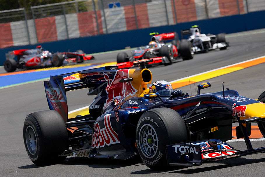 Race leader Vettel, second positioned Hamilton, Kobayashi as third and Button on fourth position follow the safety car