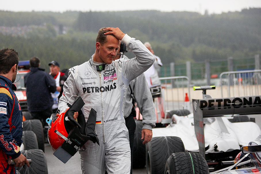 Michael Schumacher arrives from the race with a perfect hair style