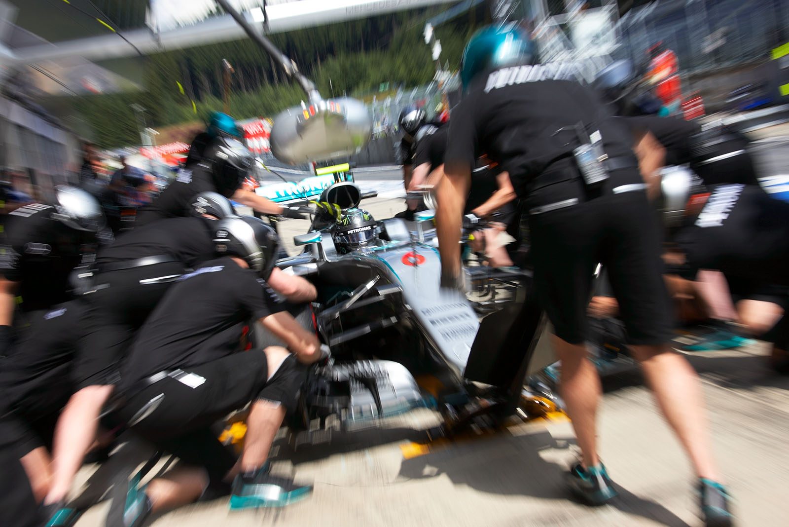 Practice pit stop for Nico Rosberg, Mercedes