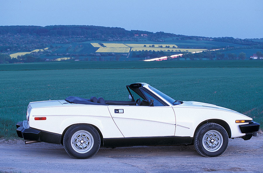 Triumph TR8
