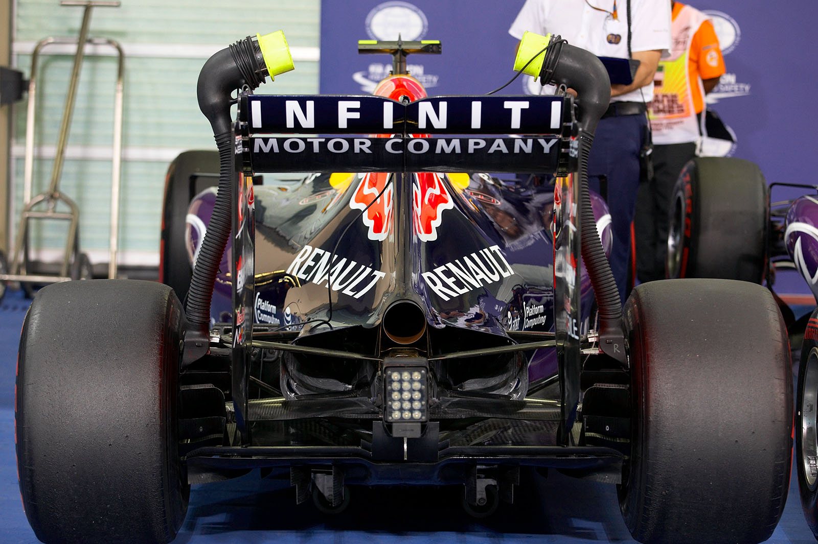 Kvyat's Red Bull in parc ferme after qualifying, Abu Dhabi Grand Prix, 2015