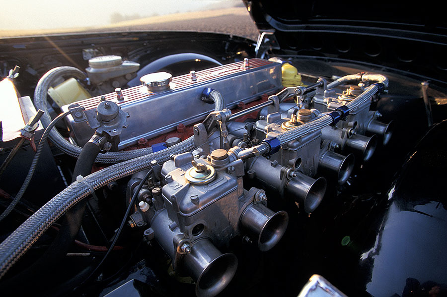 Triumph TR6