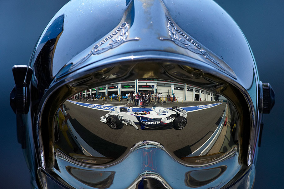 Jacques Villeneuve as seen in a firemarshal's visor