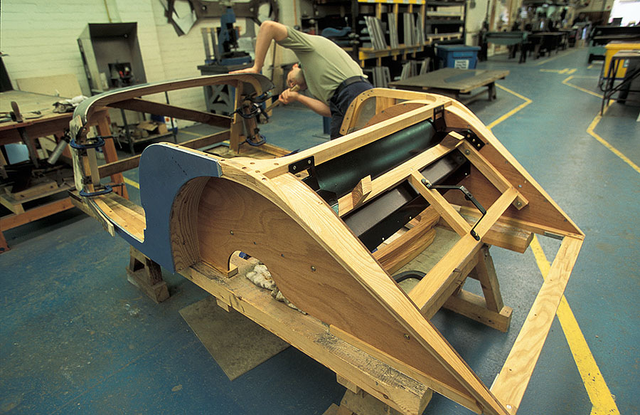 Morgan Motor Co. Ltd., production of the Aero 8 in 2001