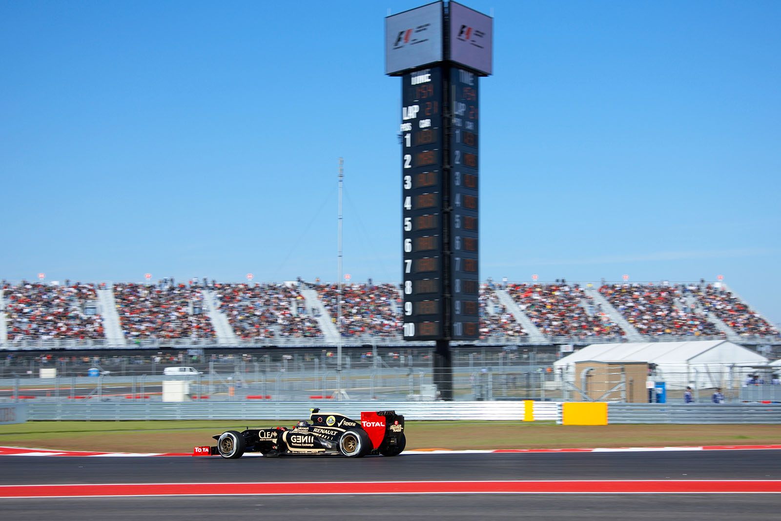Romain Grosjean, Lotus F1 team