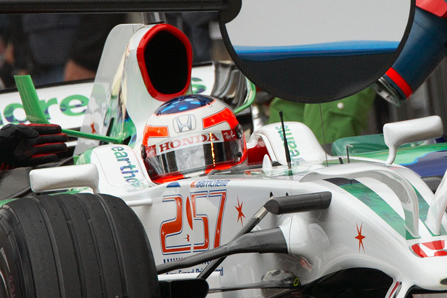 Rubens Barrichello, Honda, awaits the 'GO' at his pitstop during qualification session. The number 257 besides his cockpit indicates that at the Istanbul Grand Prix he takes over Patrese's record of 256 driven F1 races.