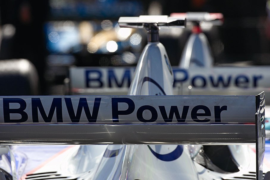 BMW Sauber rear wings saturday afternoon in parc ferme