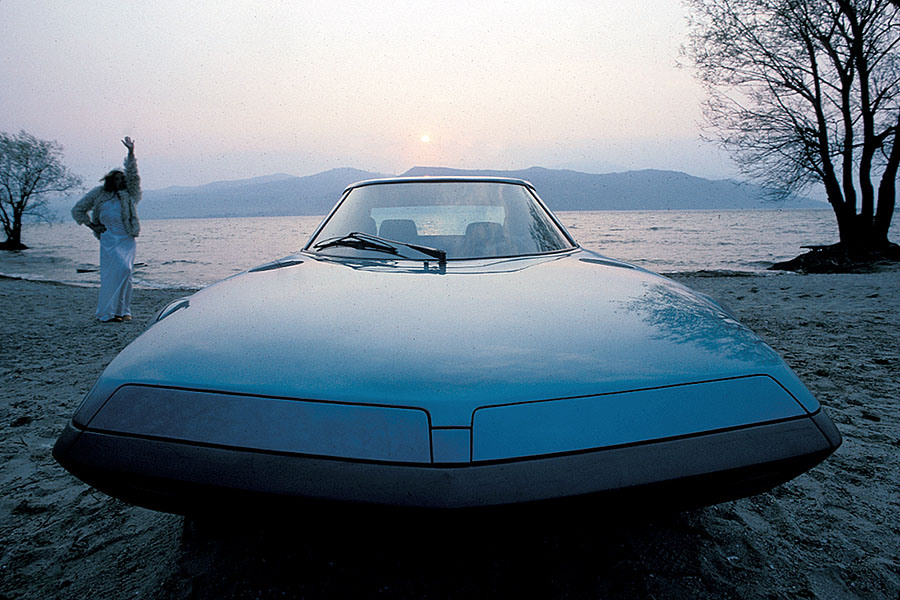 Bertone Design Studie NSU Trapeze 1973