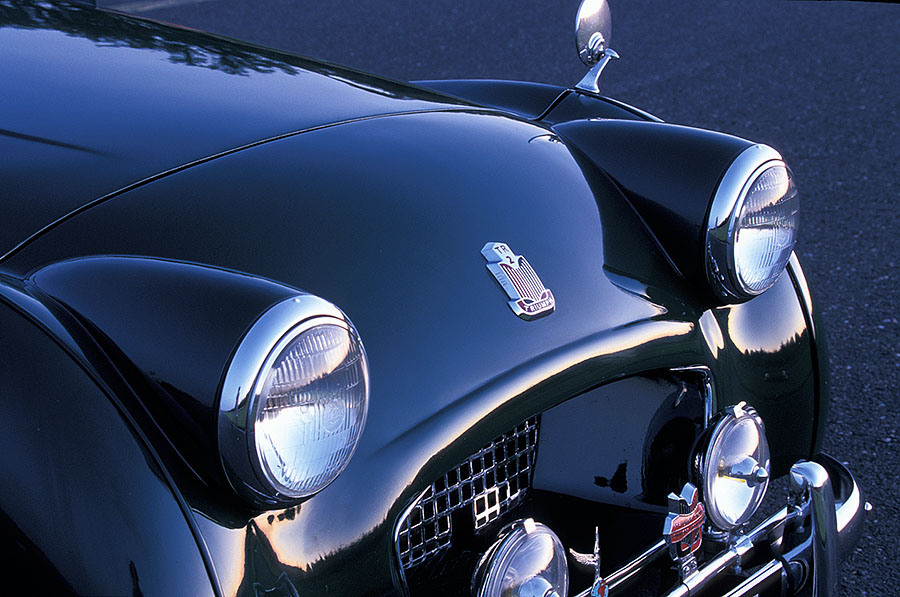 Triumph TR2