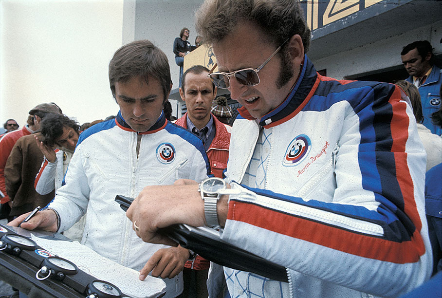 BMW race director Jochen Neerpasch with chief engineer Martin Braungart, BMW-Motorsport (D), BMW 3.0 CSL, Grosser Preis der Tourenwagen, 6-Stunden-Rennen zur Europameisterschaft 1973,  Deutsche Automobil-Rennsport-Meisterschaft (round 12), European Touring Car Championship (round 4)