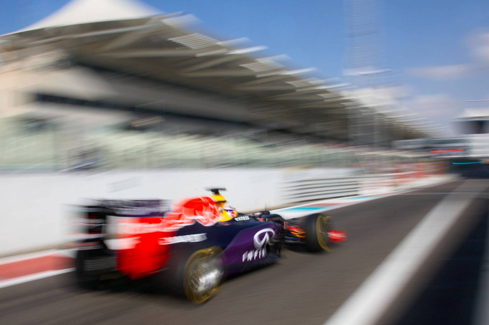 Daniel Ricciardo, Red Bull-Renault, in the pit-lane
