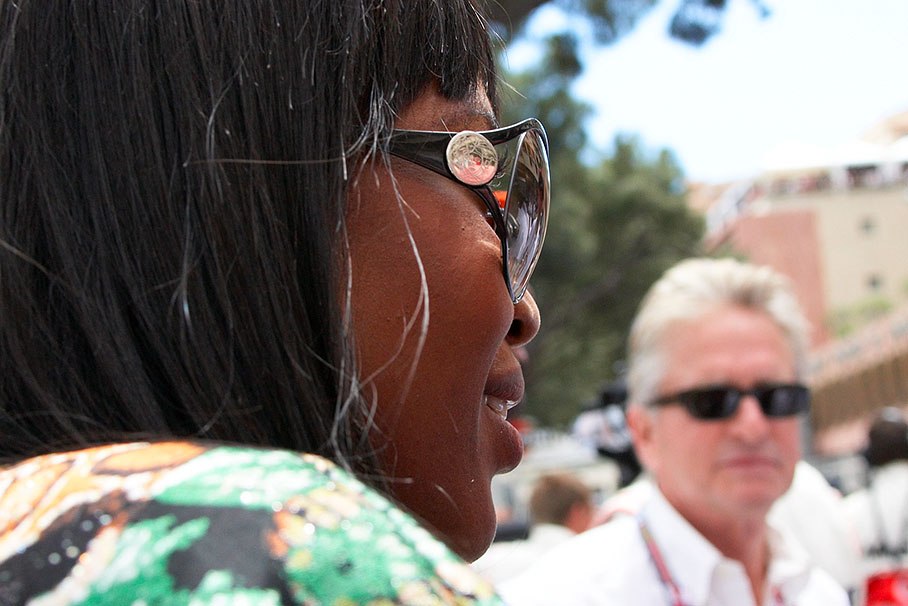 Naomi Campbell chats with Michael Douglas